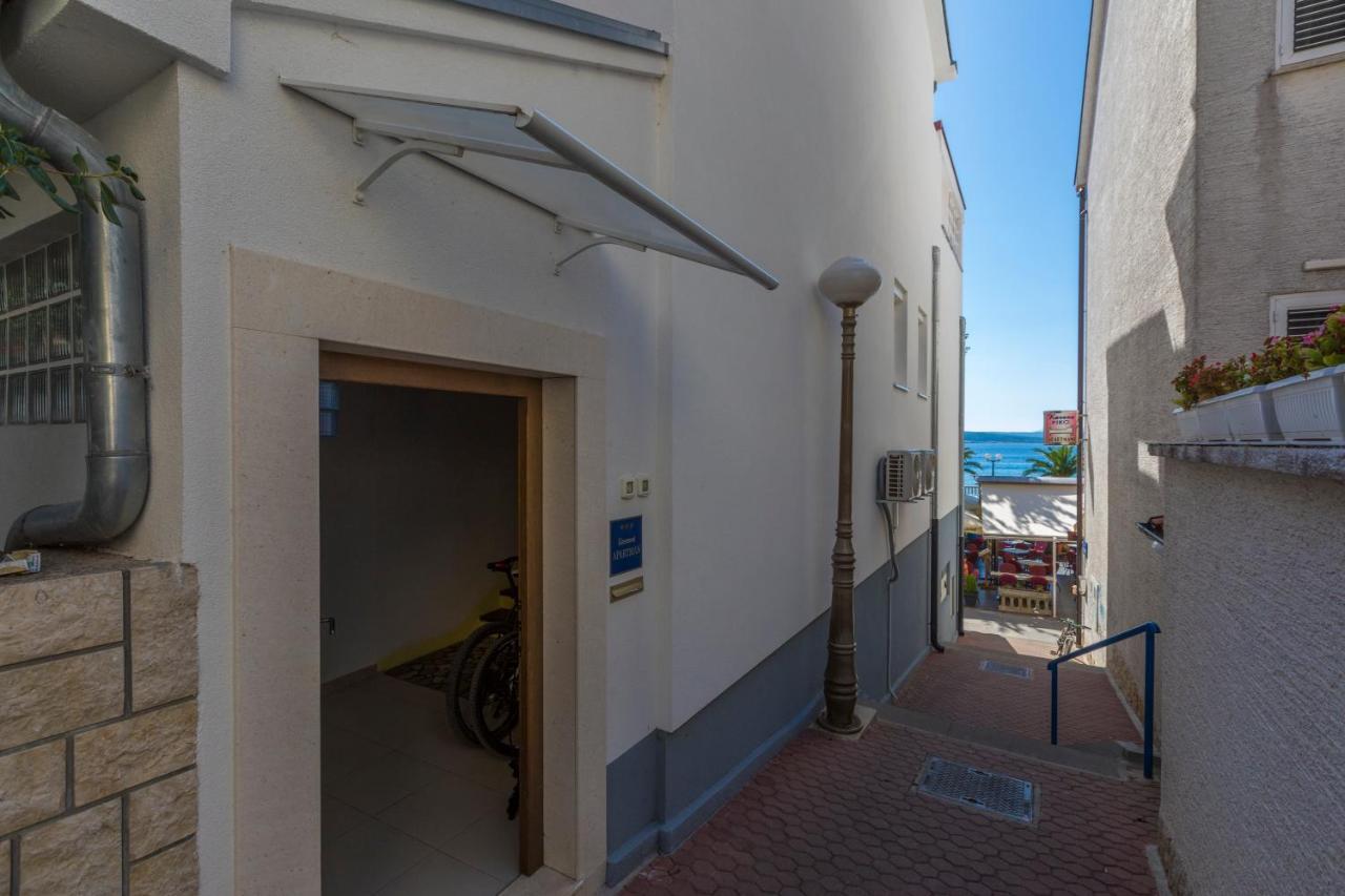 Apartment Katnic 1-2-3 Crikvenica Exterior foto